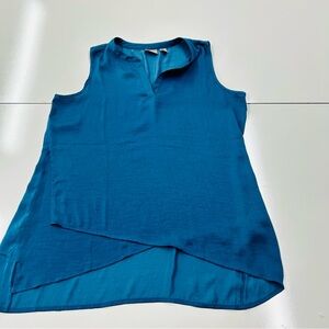 Chico's Blue Sleeveless Asymmetrical Polo Blouse Size M/8